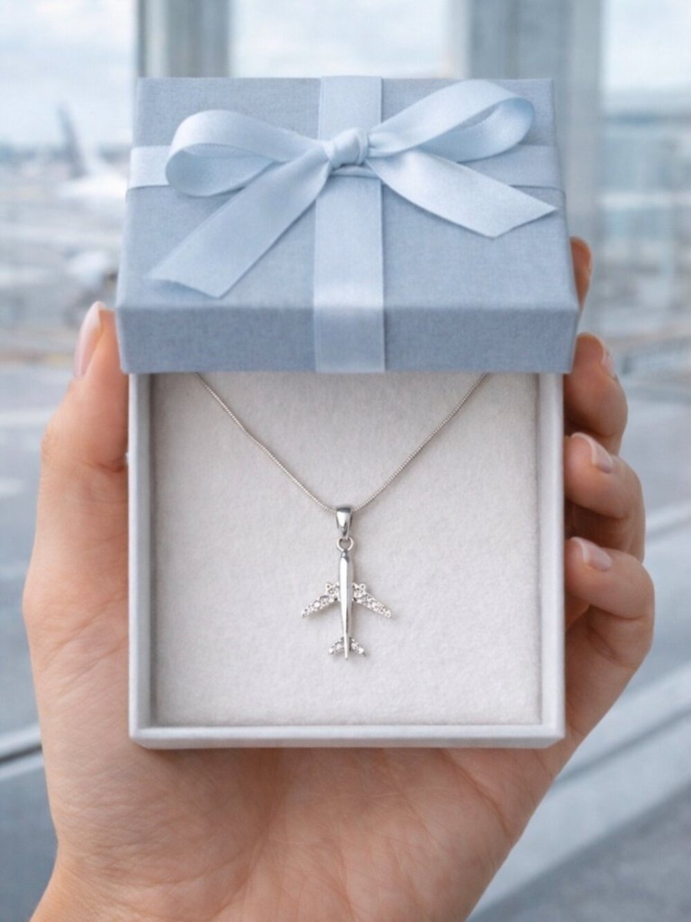 Flight attendant Pendant Necklace/Aviation Jewelry/Pilot Charm Pendant/Jet Gift - Picture 4 of 16